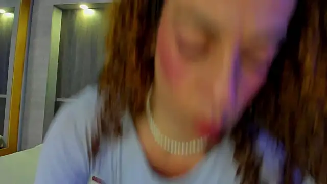 Snapshot of Brynaa chatting on 07/15/26, 05:34 Brynaa online show from 07/15/26, 05:34