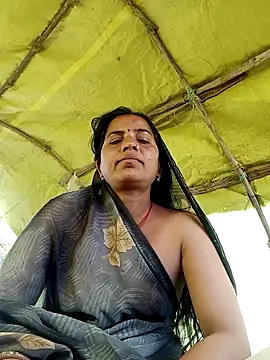 Snapshot of Manu_mehta chatting on 02/15/26, 08:57 Manu mehta online show from 02/15/26, 08:57