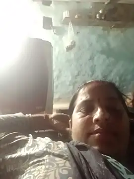 Snapshot of Manu_mehta chatting on 07/14/26, 04:45 Manu mehta online show from 07/14/26, 04:45
