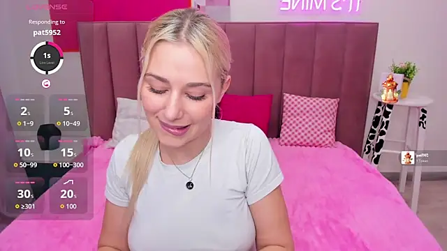 MIla Stunning online show from 04/01/26, 01:28