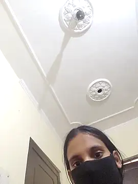 Snapshot of Nizma450 chatting on 02/05/26, 05:34 Nizma450 online show from 02/05/26, 05:34