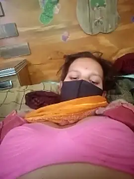 Snapshot of Meena_sakshi chatting on 02/09/26, 08:40 Meena sakshi online show from 02/09/26, 08:40