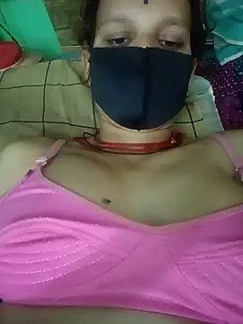 Snapshot of Meena_sakshi chatting on 02/20/26, 09:37 Meena sakshi online show from 02/20/26, 09:37