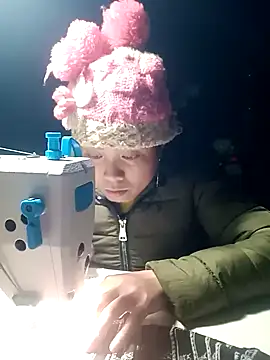 Snapshot of cana4455 chatting on 02/04/26, 02:34 cana4455 online show from 02/04/26, 02:34