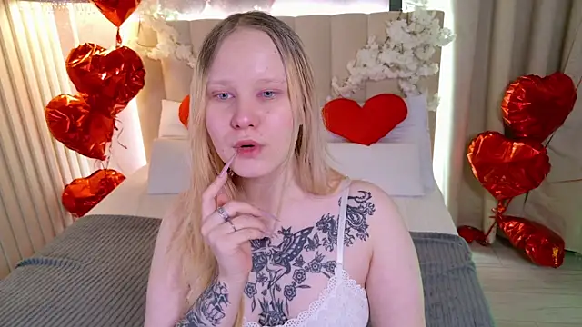 AnnieVibe online show from 02/10/26, 05:39