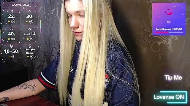 Snapshot of Shiny_Victoria chatting on 02/13/26, 09:38 Shiny Victoria online show from 02/13/26, 09:38