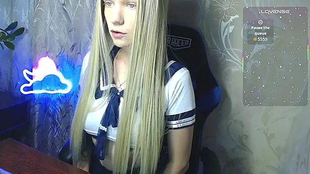 Shiny Victoria online show from 07/17/26, 09:05