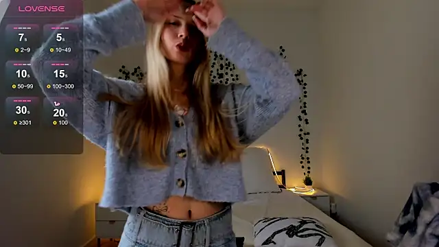 EllyMartinez online show from 02/12/26, 05:41