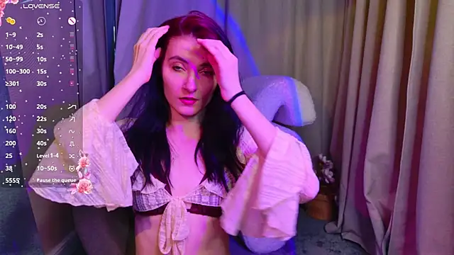 NicoleLuxe online show from 05/08/26, 05:40