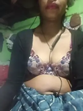 Snapshot of Royal_hotti0011 chatting on 02/21/26, 09:38 Royal hotti0011 online show from 02/21/26, 09:38