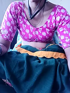 Royal hotti0011 online show from 03/16/26, 09:24