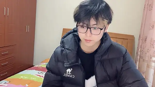Snapshot of zijunzbzs chatting on 02/19/26, 10:00 zijunzbzs online show from 02/19/26, 10:00