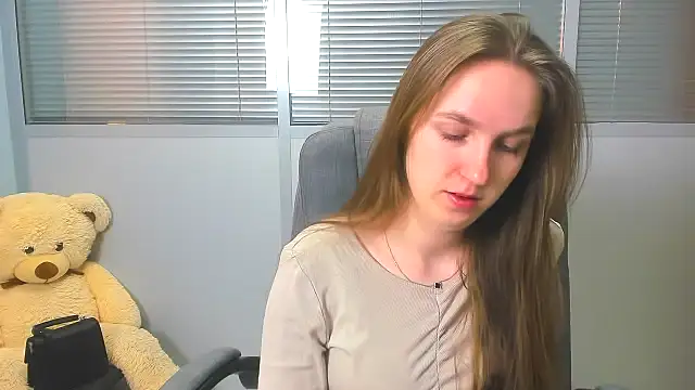 Snapshot of Nessi-Morris chatting on 02/03/26, 09:58 Nessi-Morris online show from 02/03/26, 09:58