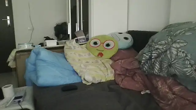 Snapshot of vitalik66679 chatting on 02/12/26, 06:19 vitalik66679 online show from 02/12/26, 06:19