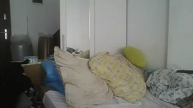 vitalik66679 online show from 06/05/26, 06:52