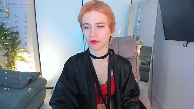 Snapshot of AutumnWhisper chatting on 02/13/26, 09:11 AutumnWhisper online show from 02/13/26, 09:11