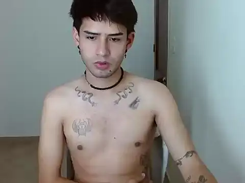 mike smith03 online show from 04/22/26, 03:35