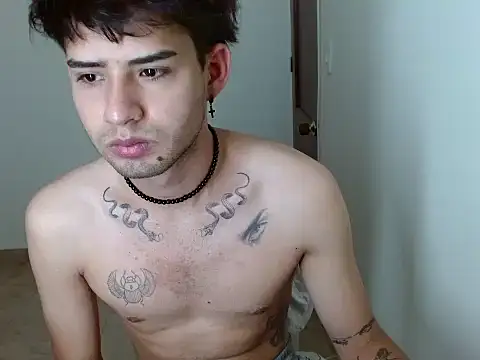 mike smith03 online show from 04/23/26, 03:25