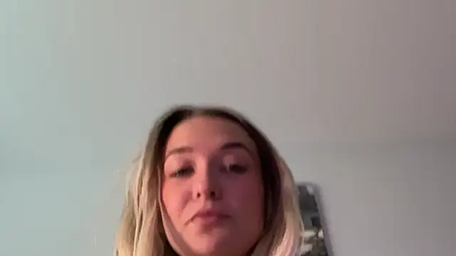 Snapshot of kelseyblu chatting on 06/02/26, 11:07 kelseyblu online show from 06/02/26, 11:07