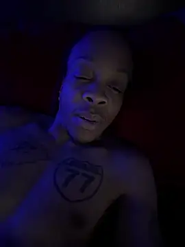 Snapshot of Suavea757 chatting on 02/03/26, 02:53 Suavea757 online show from 02/03/26, 02:53