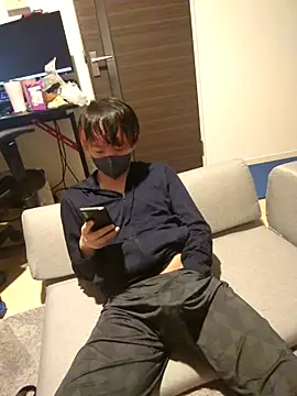 Snapshot of nagi000_go chatting on 02/23/26, 10:12 nagi000 go online show from 02/23/26, 10:12