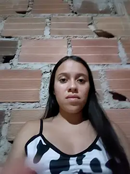 Snapshot of lachiki_plus chatting on 02/18/26, 03:13 lachiki plus online show from 02/18/26, 03:13