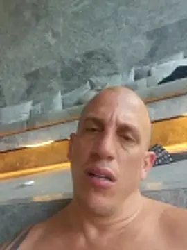 Snapshot of superhotpapi chatting on 02/02/26, 05:44 superhotpapi online show from 02/02/26, 05:44