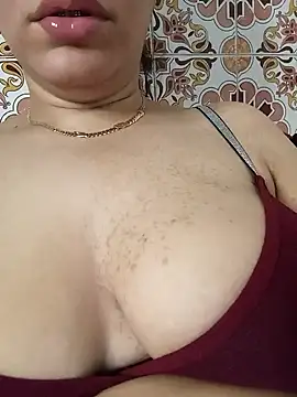 Snapshot of kamilia_sexyy chatting on 02/10/26, 09:52 kamilia sexyy online show from 02/10/26, 09:52