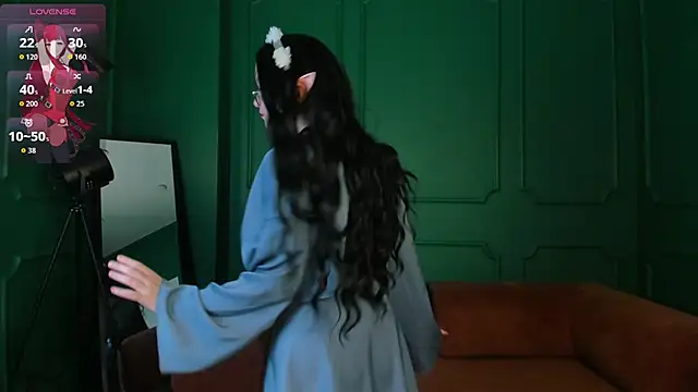 Snapshot of Crystal_lovley chatting on 02/05/26, 10:14 Crystal lovley online show from 02/05/26, 10:14