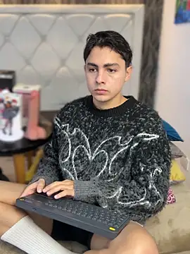 Samu Hott online show from 02/16/26, 08:27