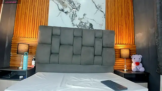 Snapshot of ellie_doll1 chatting on 02/19/26, 07:21 ellie doll1 online show from 02/19/26, 07:21