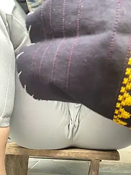 Myimy online show from 04/24/26, 12:46