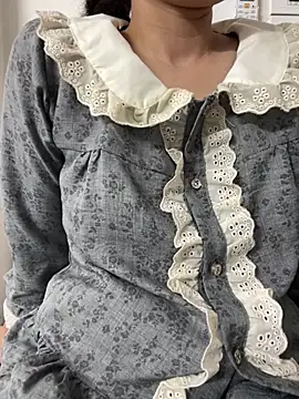 Yinini online show from 03/12/26, 01:50