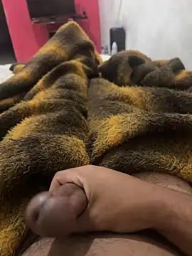 Snapshot of MarceloJr21 chatting on 02/28/26, 06:03 MarceloJr21 online show from 02/28/26, 06:03