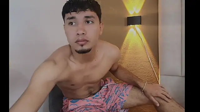 Noah Smith01 online show from 04/11/26, 08:46