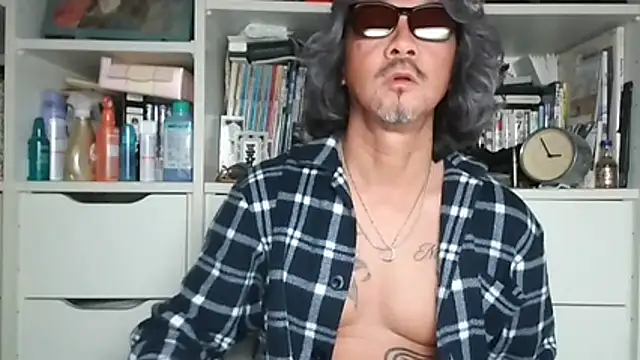 MtaS1 online show from 03/18/26, 05:49