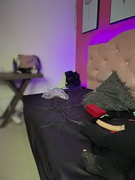 Snapshot of Karolaiin_LS chatting on 02/11/26, 08:14 Karolaiin LS online show from 02/11/26, 08:14