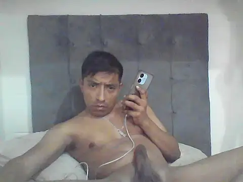 FierrudoMora777 online show from 05/15/26, 09:33