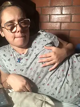 Snapshot of cristalprincess_ chatting on 02/04/26, 05:24 cristalprincess online show from 02/04/26, 05:24