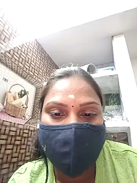 Snapshot of Tamil_Hot_Nisha chatting on 02/17/26, 06:14 Tamil Hot Nisha online show from 02/17/26, 06:14