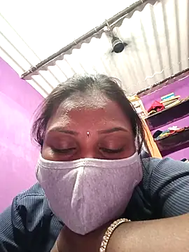 Snapshot of Tamil_Hot_Nisha chatting on 03/01/26, 07:54 Tamil Hot Nisha online show from 03/01/26, 07:54