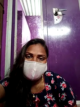 Tamil Hot Nisha online show from 03/08/26, 05:44