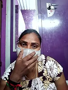 Tamil Hot Nisha online show from 03/12/26, 06:47