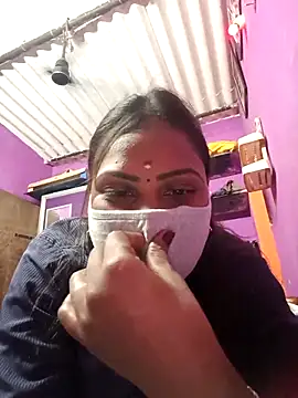 Tamil Hot Nisha online show from 04/05/26, 05:48