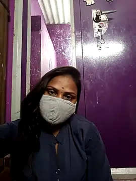 Tamil Hot Nisha online show from 04/06/26, 08:04