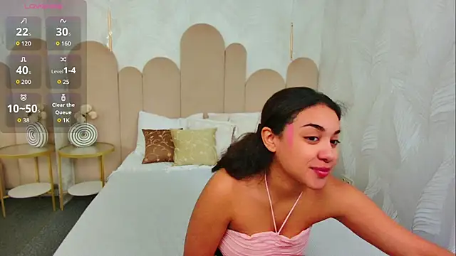 Luna Cortier online show from 04/25/26, 05:10