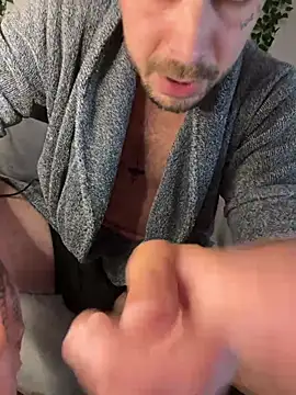Piratee666 online show from 05/11/26, 07:25