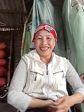 lena-cute online show from 02/07/26, 08:07