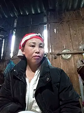 lena-cute online show from 02/21/26, 12:11