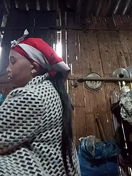 lena-cute online show from 02/22/26, 12:34